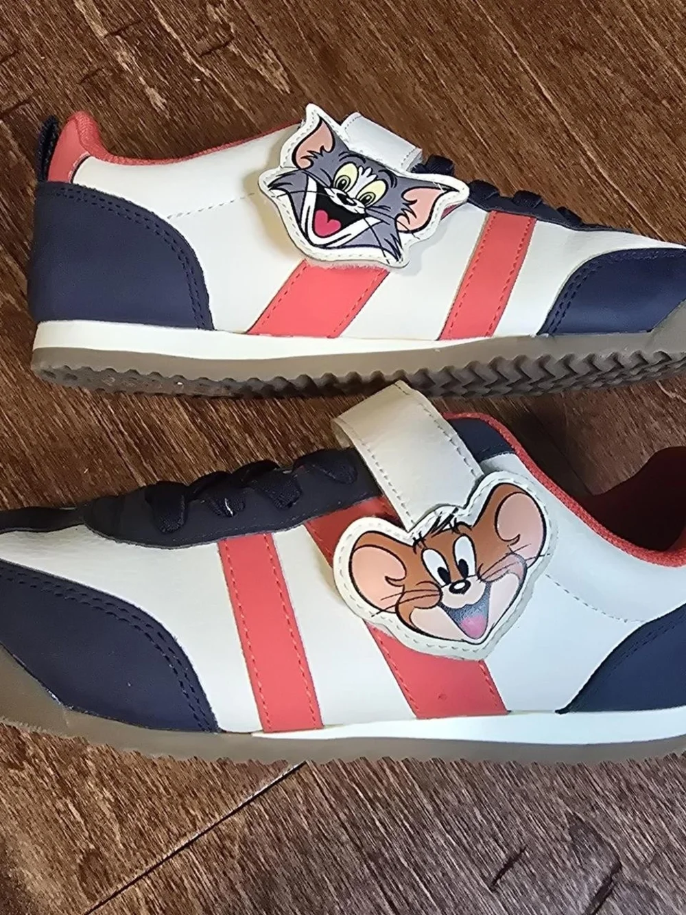 H&M White Navy & Coral Tom & Jerry Slip-On Sneakers for Kids